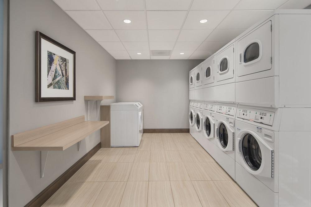 Staybridge Suites Florence - Civic Center by IHG photo 35