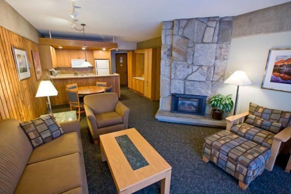Lodge at Snowbird photo 11
