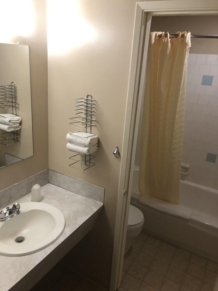 Riverside Inn Dallas photo 38
