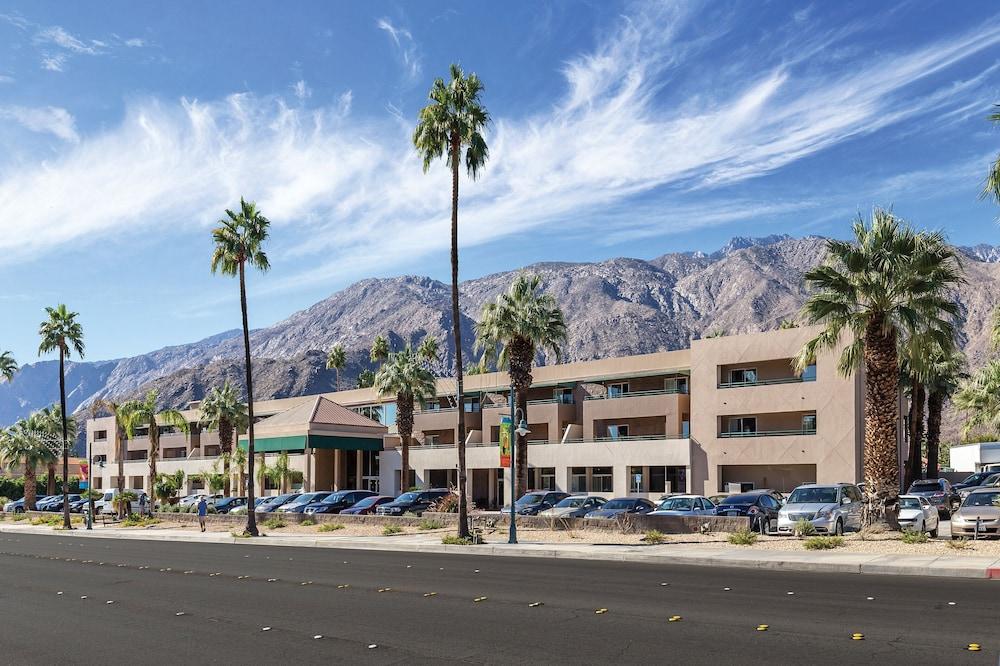 WorldMark Palm Springs photo 8