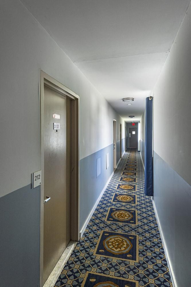 Sunrise Inn Hershey photo 27