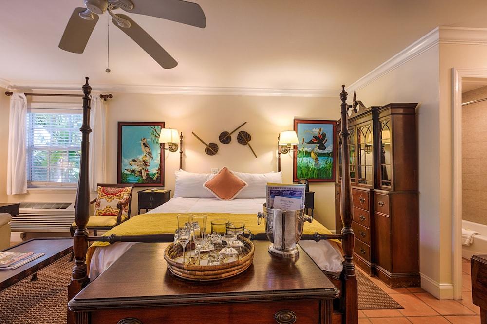 The Caribbean Court Boutique Hotel photo 41