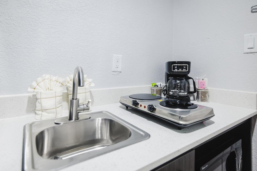 Studio 6 Channelview, TX – Baytown West photo 16