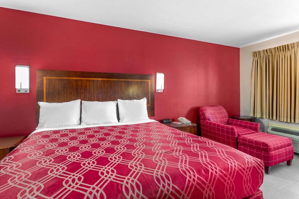 Econo Lodge Athens I-75 photo 22