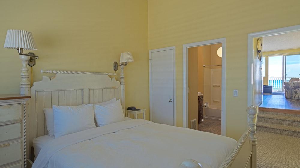 Sea Crest Resort photo 9