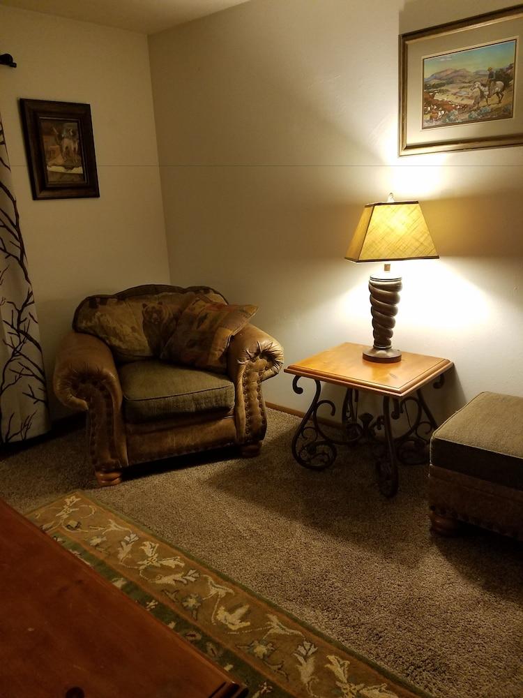 Dakota Rose Inn photo 34