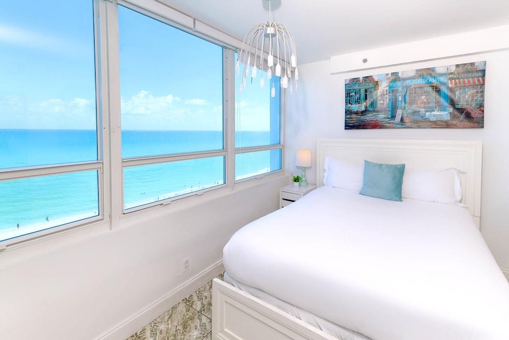 SeaStays Apartments photo 94
