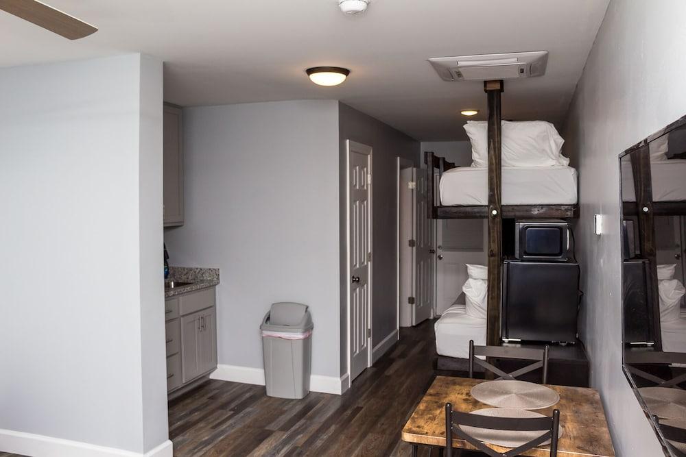 Coleman Park Studios photo 9