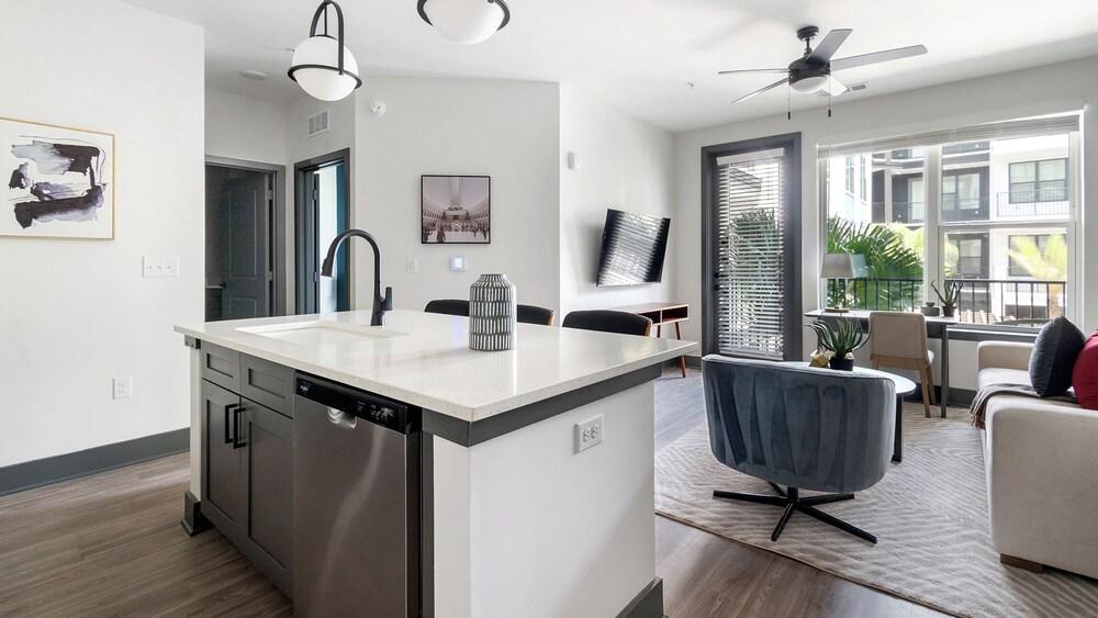 Southbank Apartments by Landing photo 6