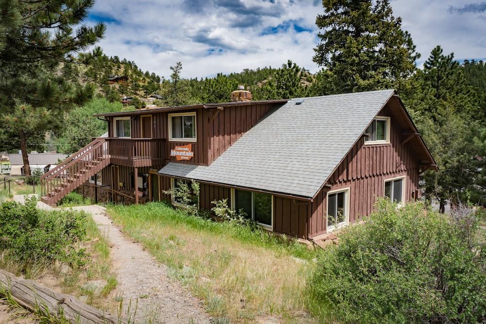Estes Park Adventure Hostel photo 1