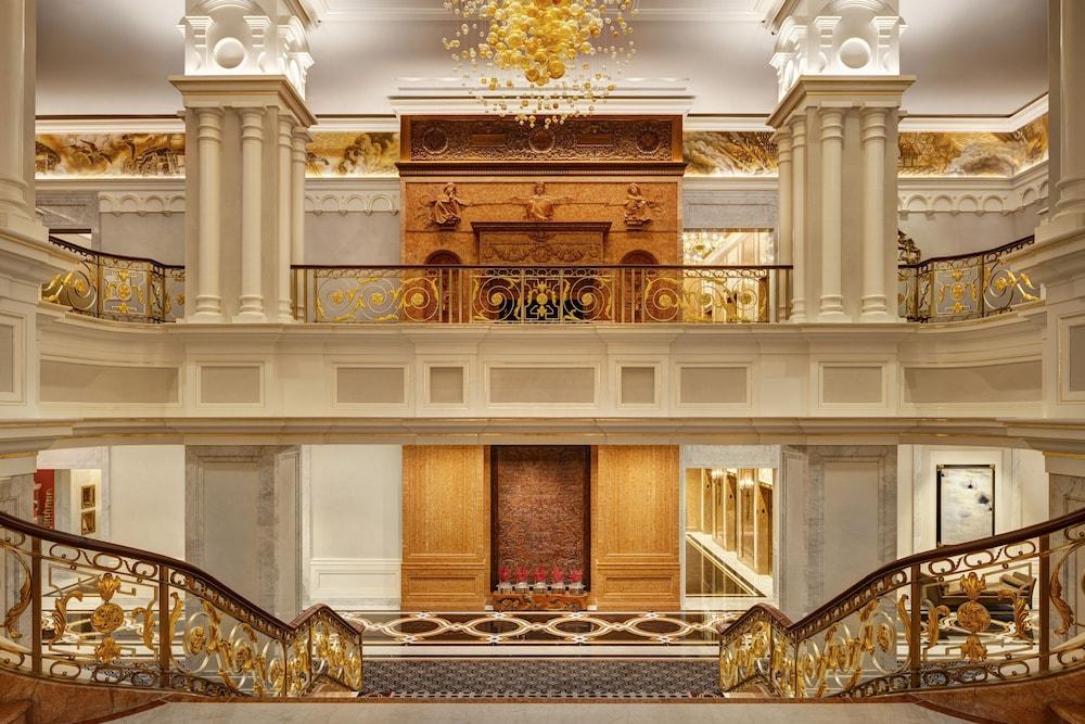 The Towers at Lotte New York Palace photo 3