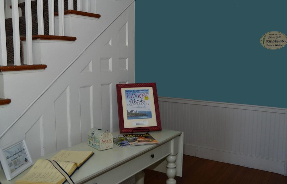 Beach Breeze Inn photo 94