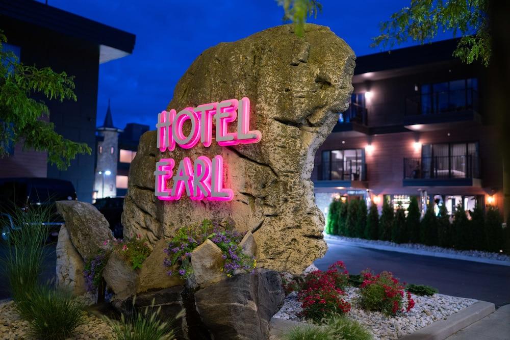 The Earl photo 12