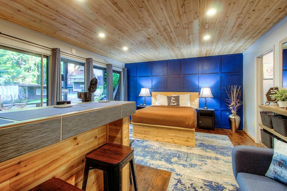 Redwoods River Resort photo 89
