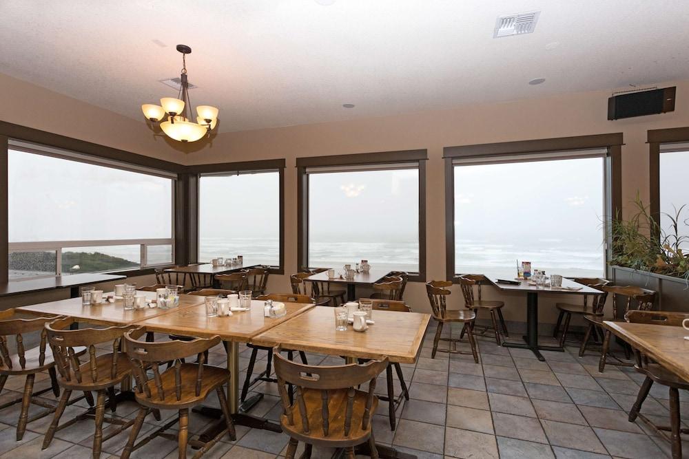 Shilo Inns Newport Oceanfront photo 31