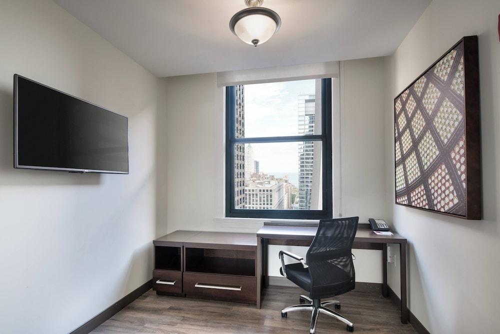 Residence Inn Chicago Downtown/Loop photo 16