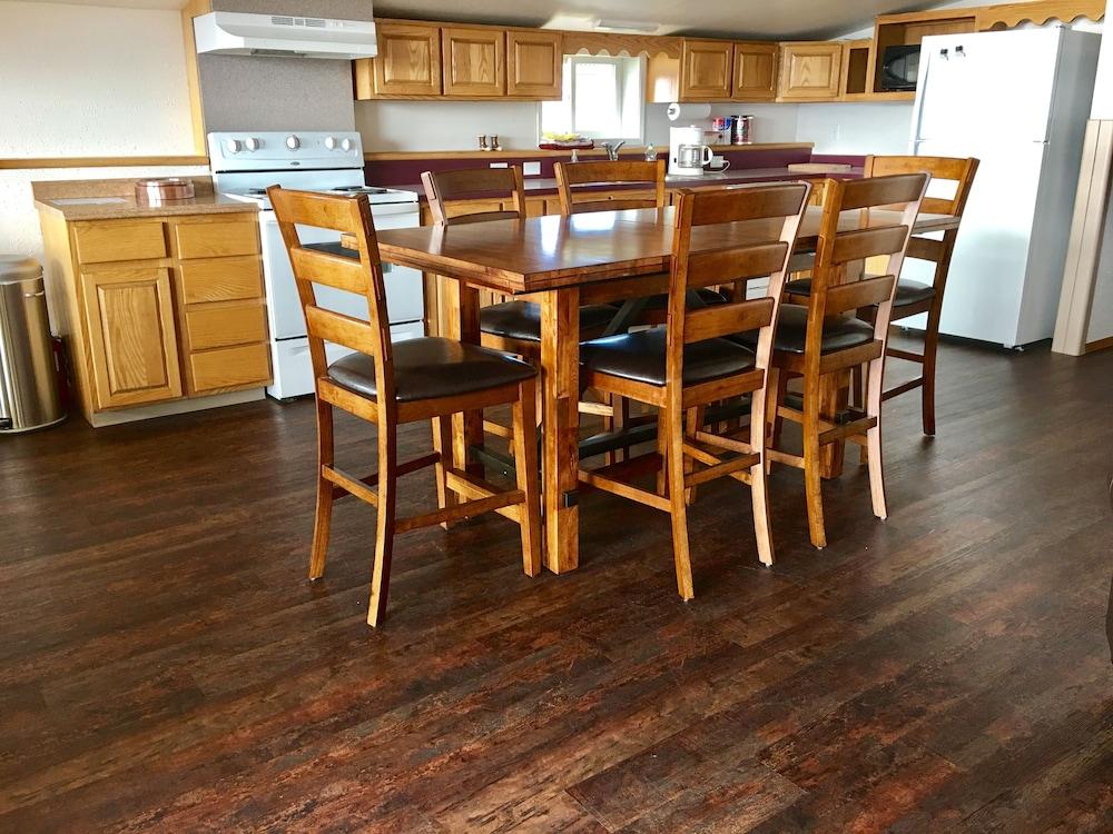 Driftwood Inn and Seaside Lodges photo 84