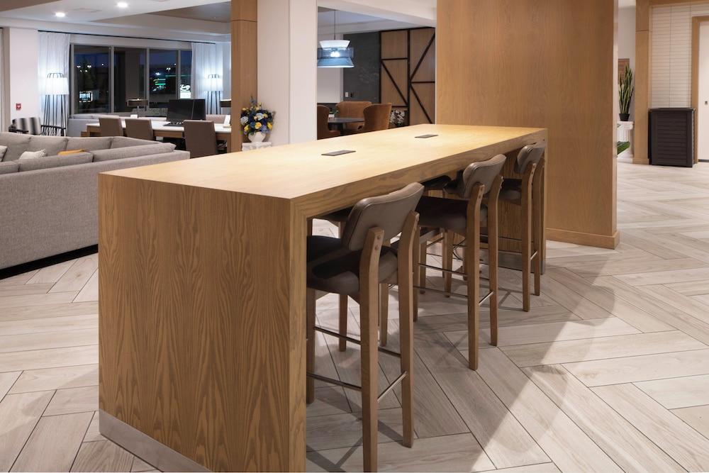 Staybridge Suites Cincinnati East Milford by IHG photo 49