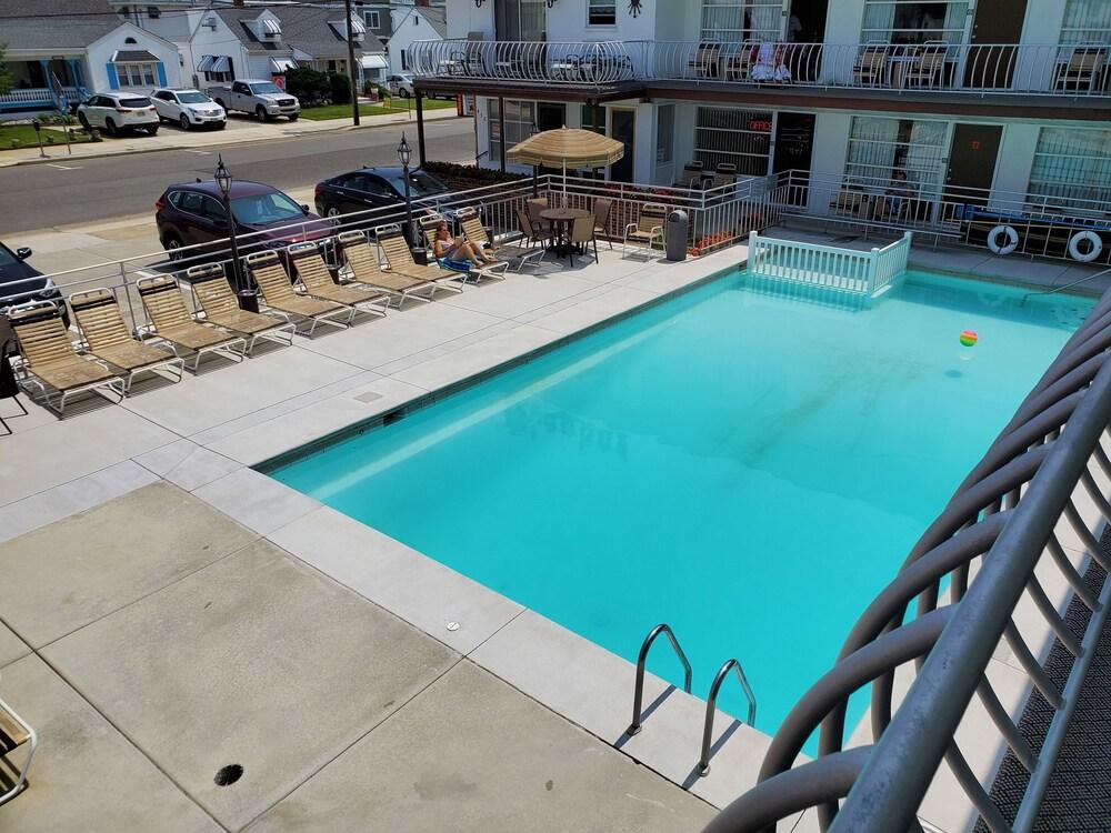 Ivan Hoe Motel photo 21