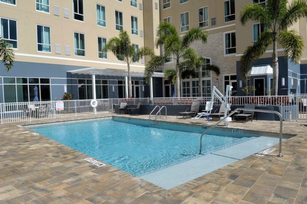 Staybridge Suites St. Petersburg Downtown by IHG photo 40
