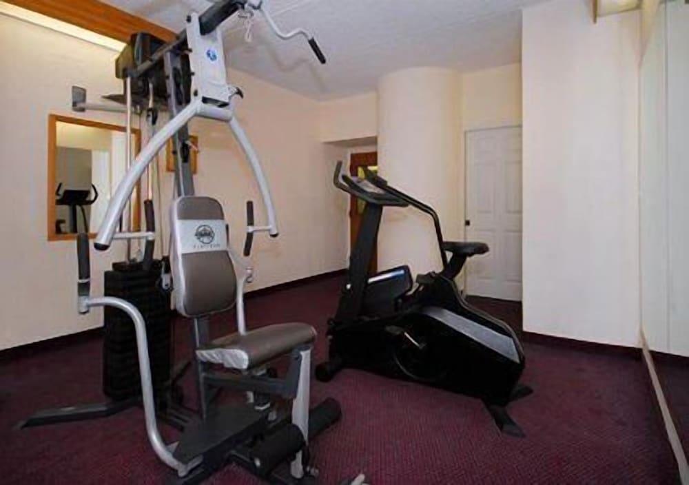 Americas Best Value Inn & Suites Morrow Atlanta photo 13