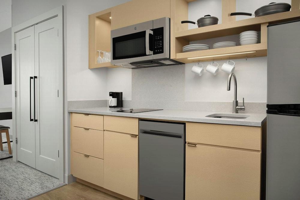 TownePlace Suites by Marriott® Jacksonville Mayport photo 45