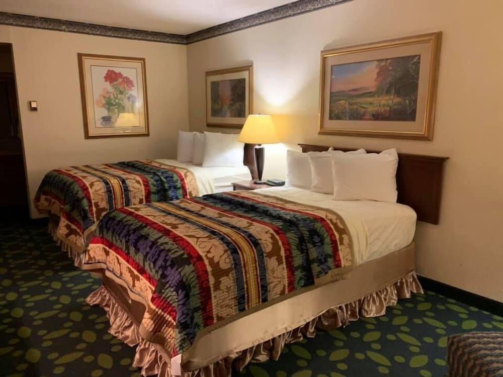 Haven Hotel photo 3