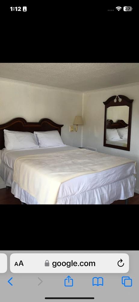 Huntingdon Inn photo 6