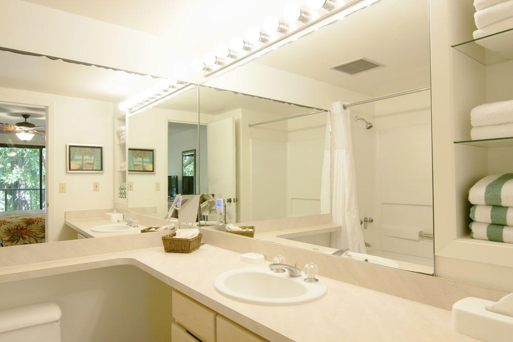 Kauai Beach Villas photo 17