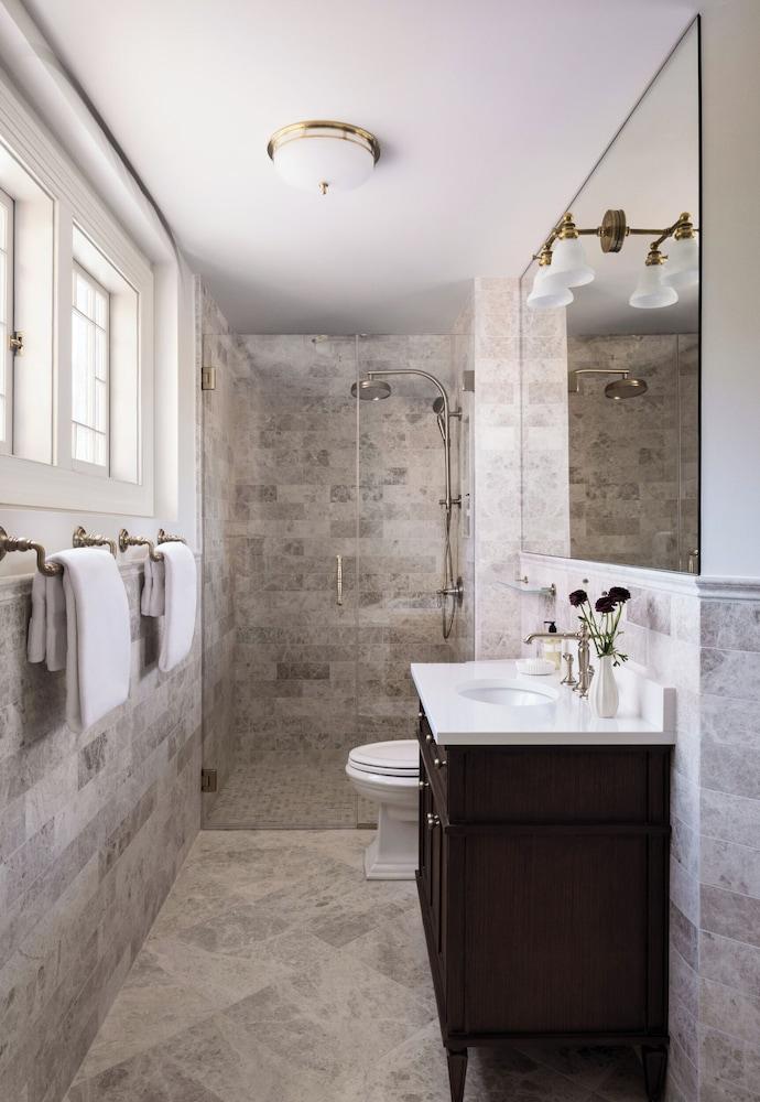 86 State Circle - Luxury Boutique Hotel photo 8