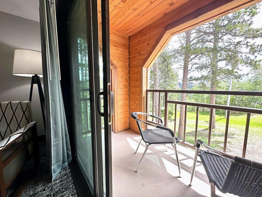 Sylvan Lake Lodge at Custer State Park Resort photo 20