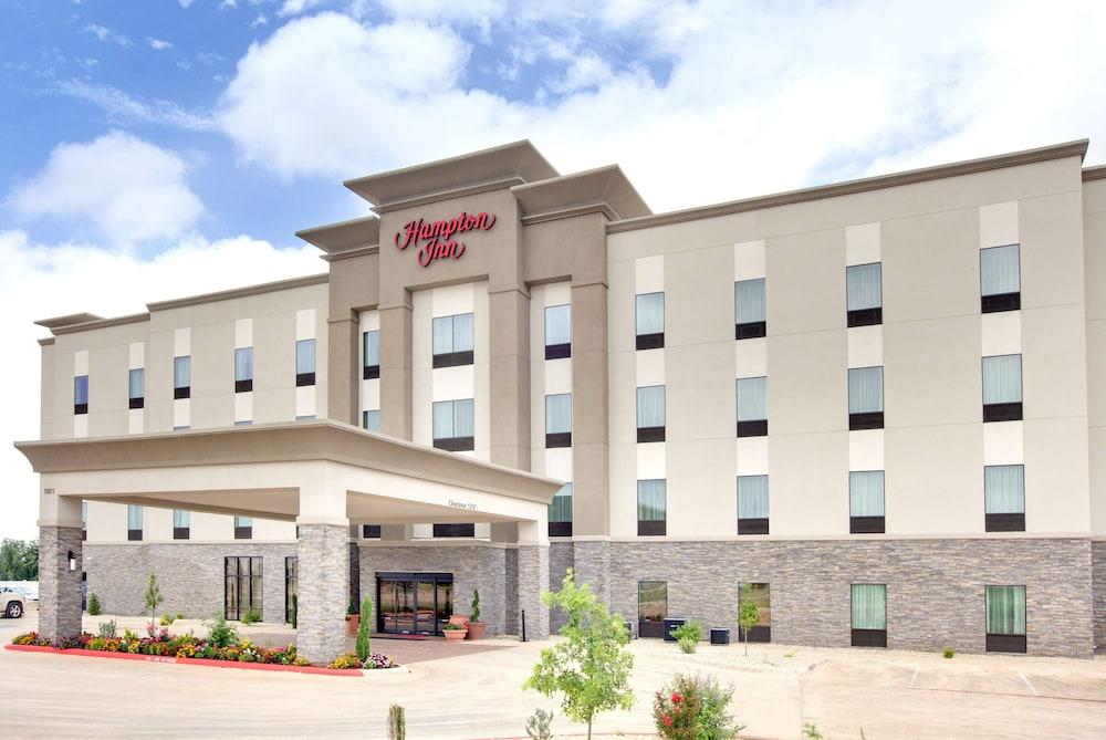 Hampton Inn Snyder TX photo 23