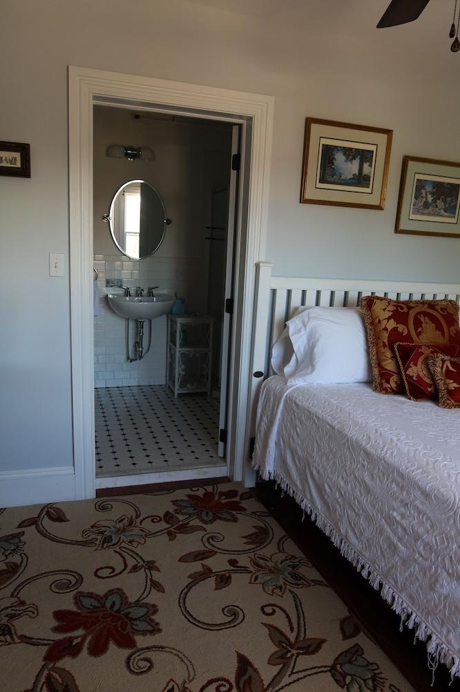 Chalfonte Hotel photo 31