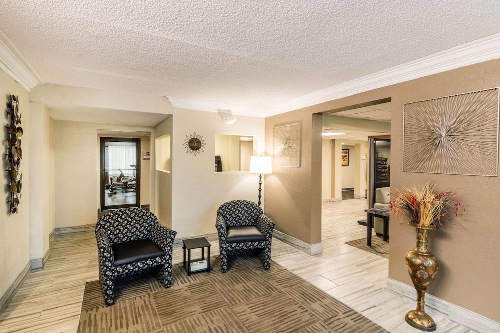 Quality Inn Pensacola North photo 2