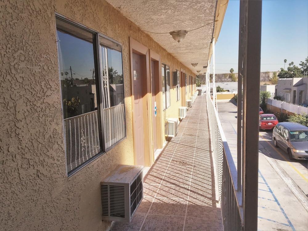 4 Star Motel photo 18