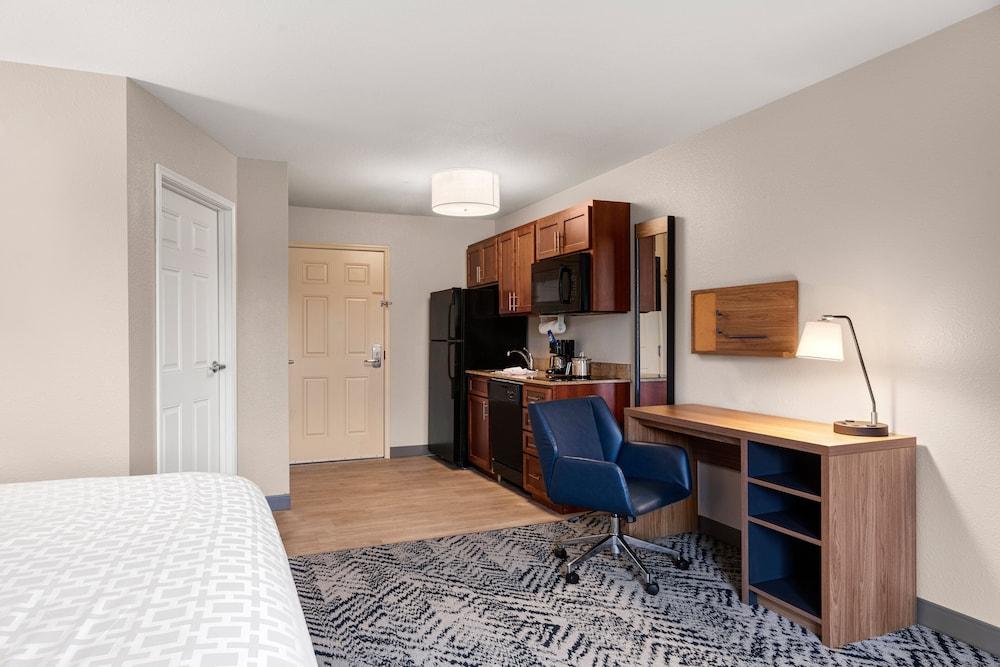 Candlewood Suites Cape Girardeau by IHG photo 50