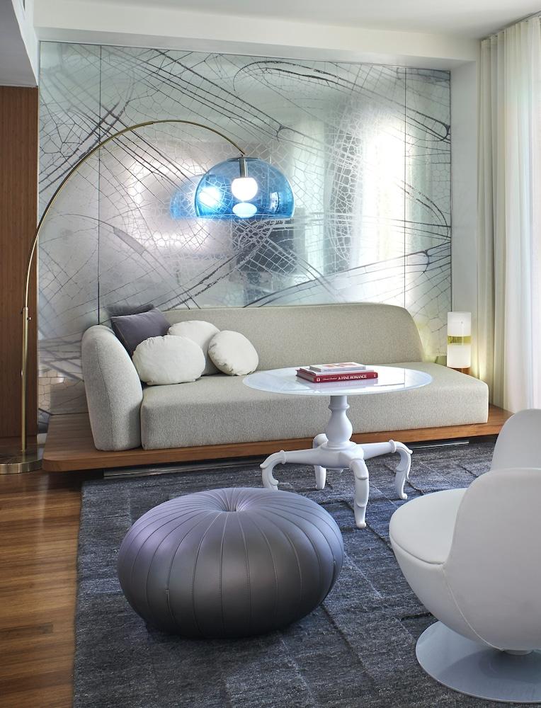 Mondrian Los Angeles photo 32