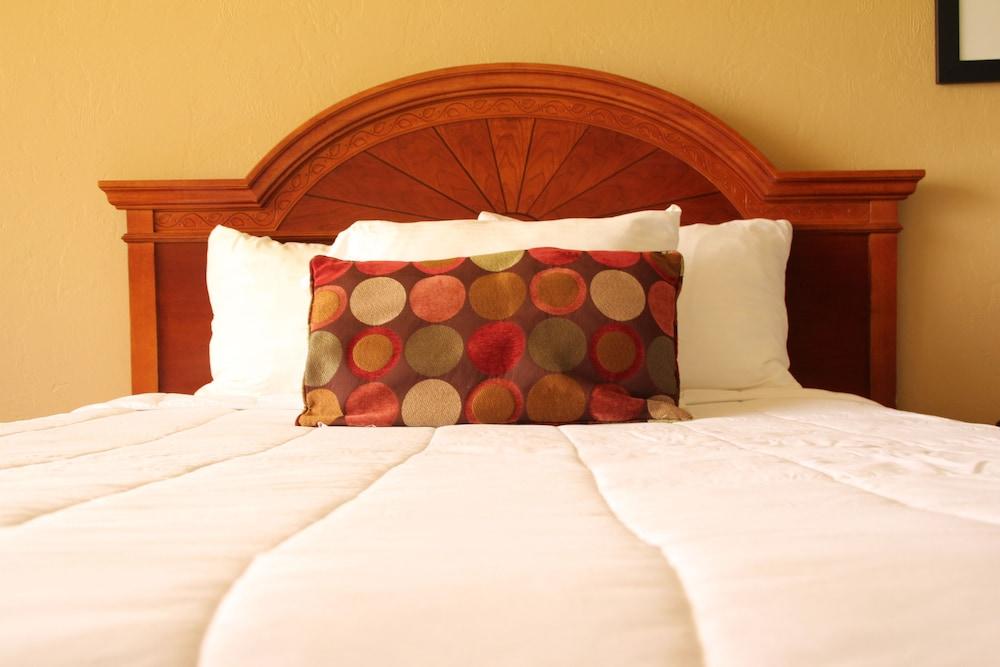 Crystal Cove Hotel photo 5