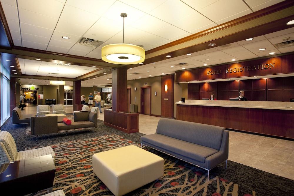 The University of Georgia Center for Continuing Education & Hotel photo 2