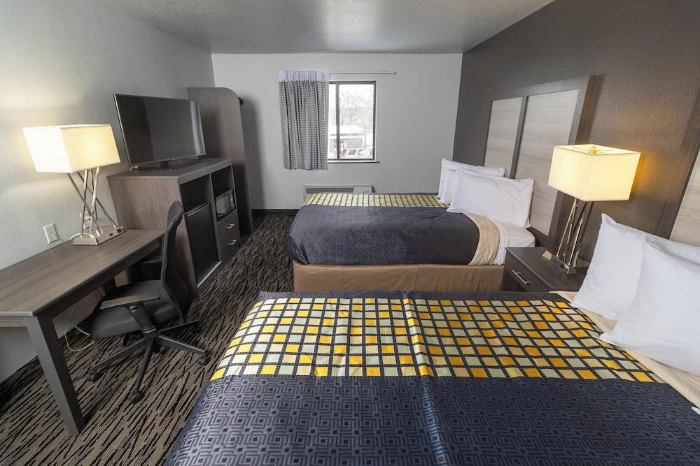 Big Sky Inn photo 22