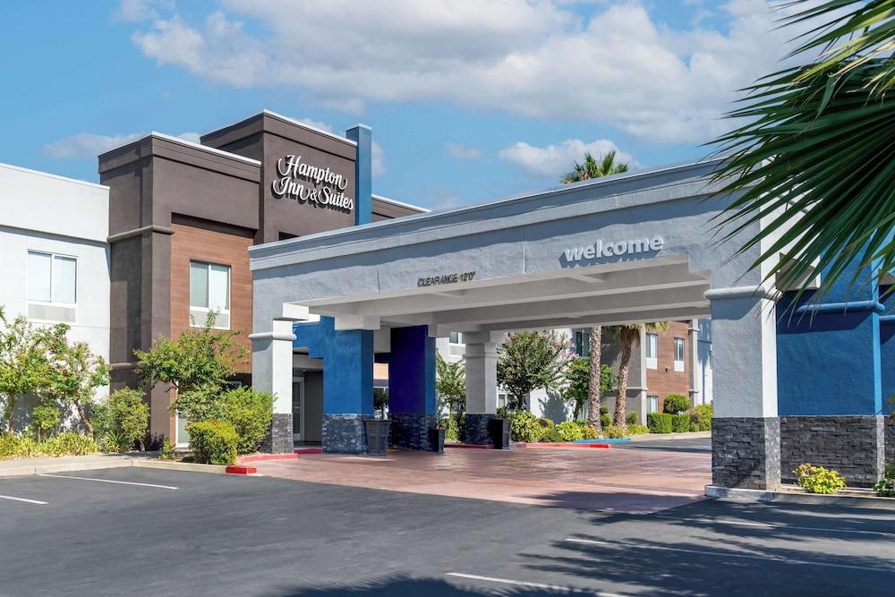 Hampton Inn & Suites Sacramento-Cal Expo photo 1