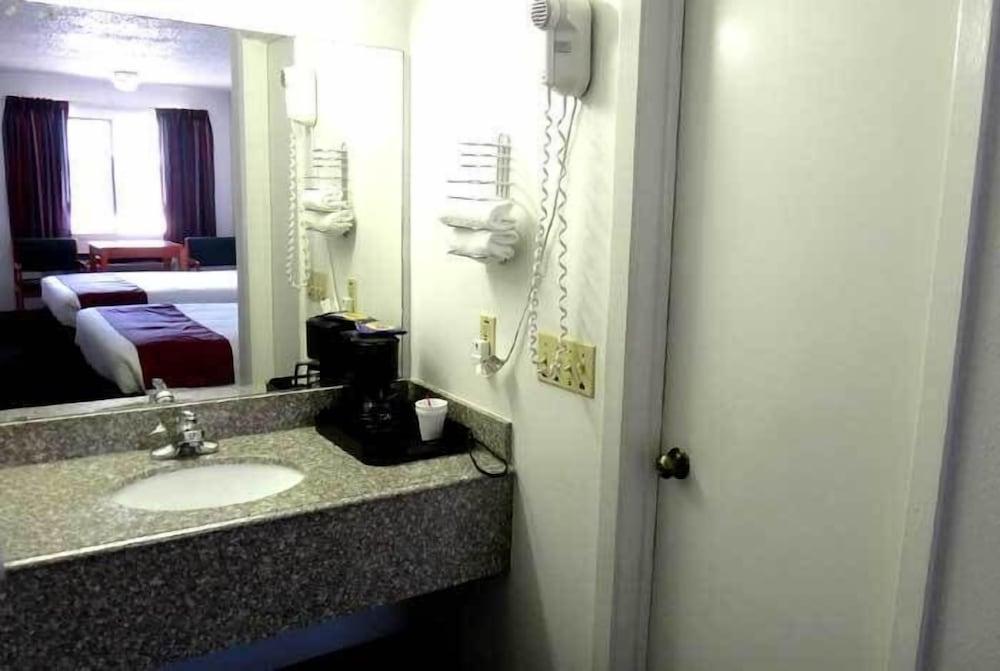 Sagamar Inn photo 13