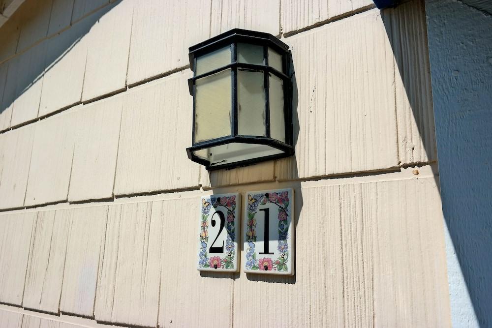 Malibu Country Inn photo 48