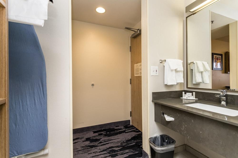 Fairfield Inn by Marriott St. George photo 15