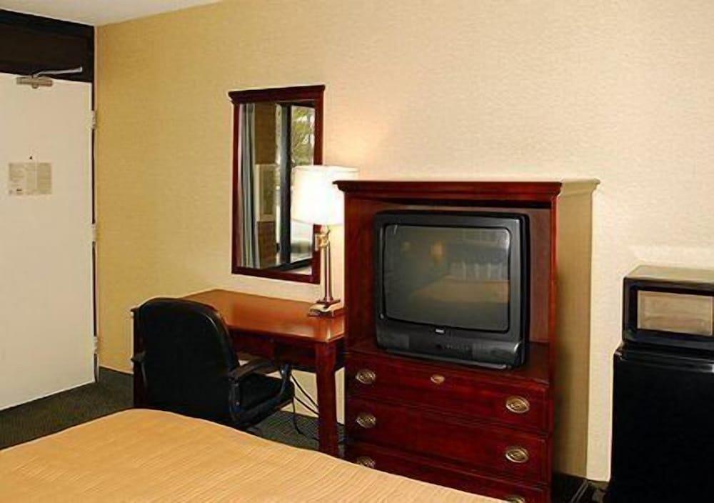 Quality Inn Manassas photo 7