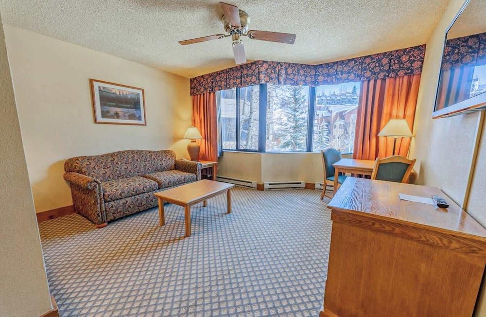 The Grand Lodge by Traverse Hospitality (No Resort Fees) photo 20