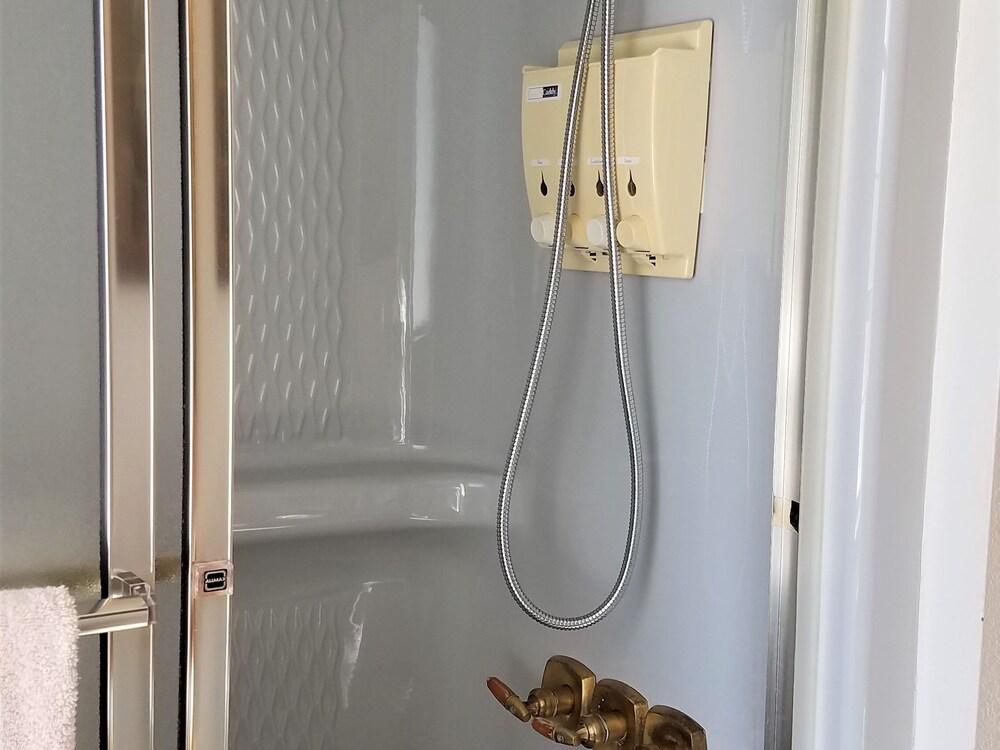 Tavares Inn photo 11