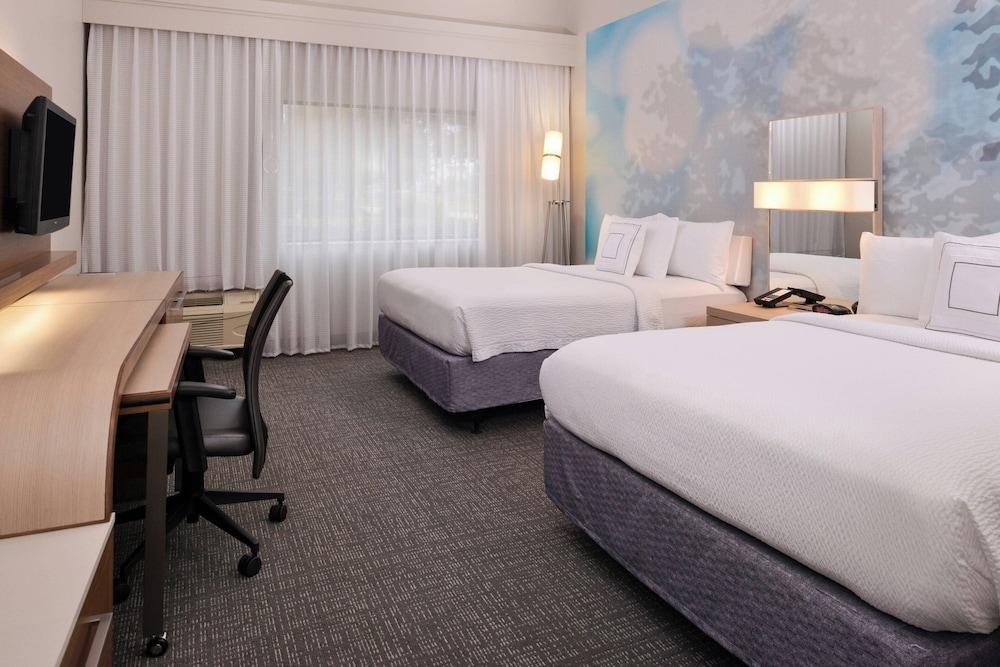 Courtyard by Marriott Beaumont photo 27