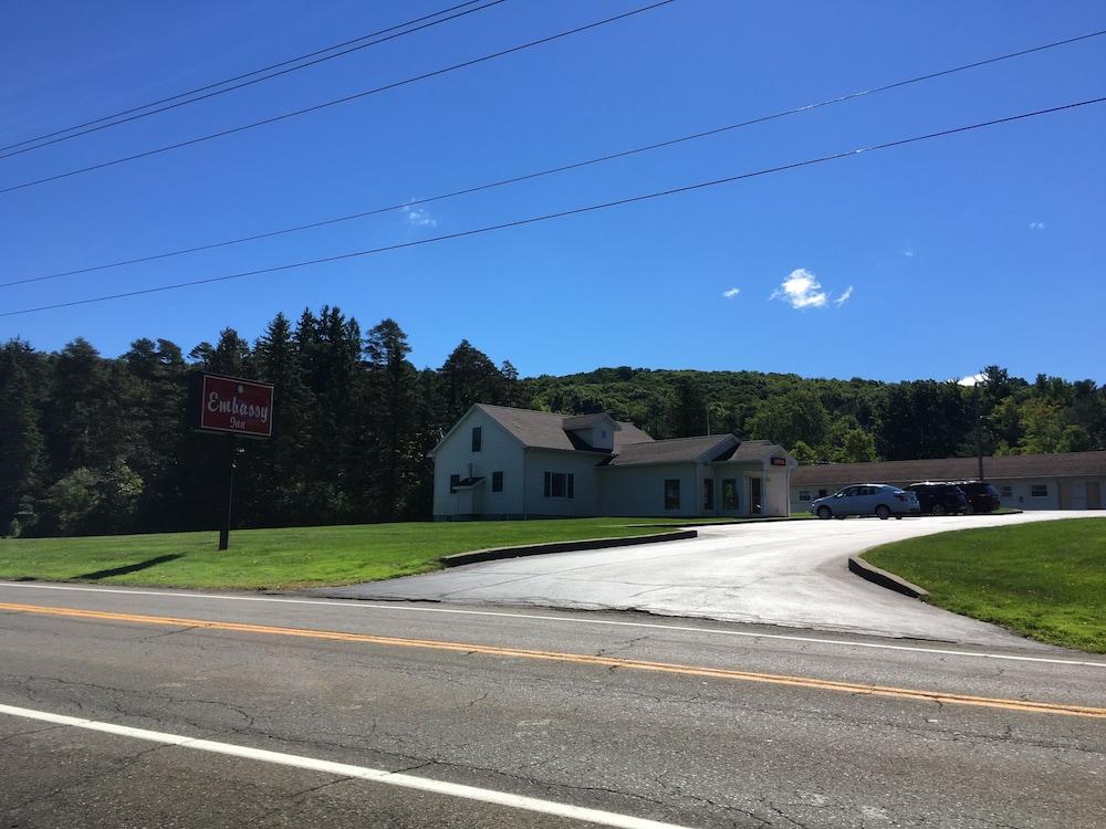 The Springwater Inn photo 1
