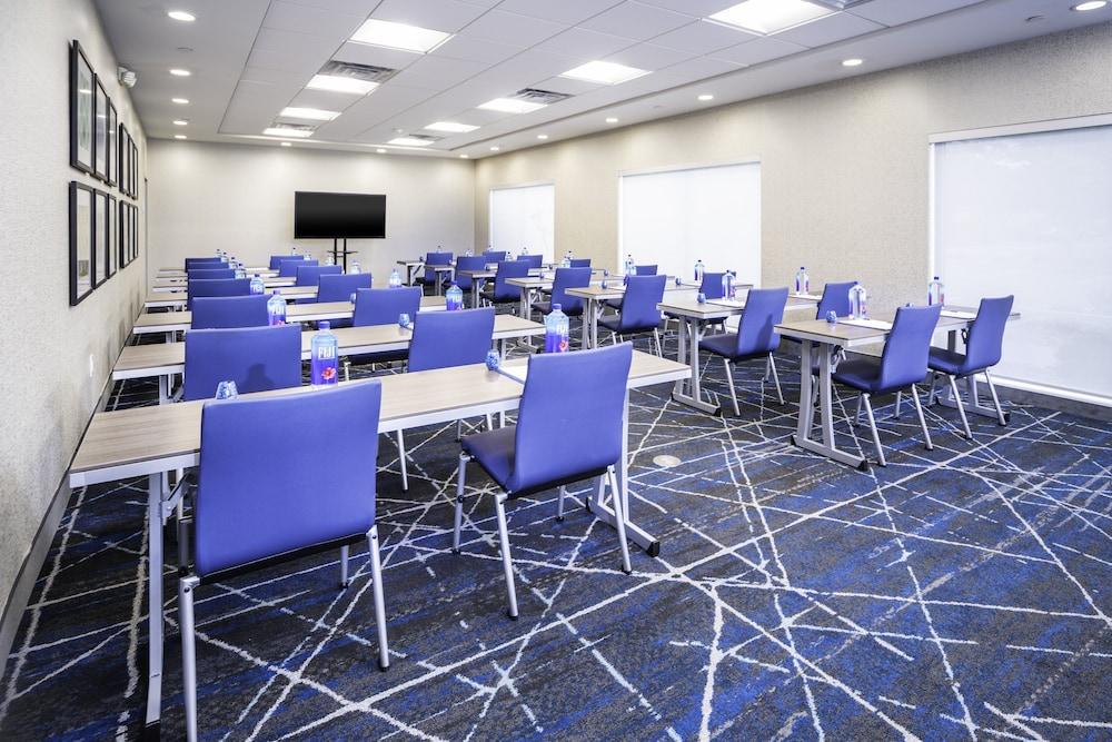 Holiday Inn Express Brevard City Center by IHG photo 27